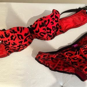 Agent Provocateur 2-piece bra and panty set - XS